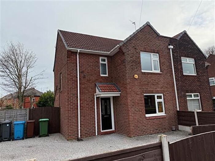 3 Bedroom Semi-Detached House To Rent In Day Drive, Manchester, M35