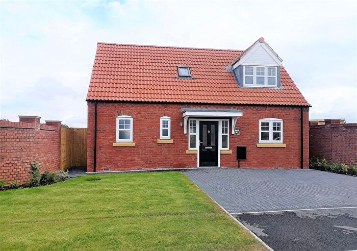 2 Bedroom Detached Bungalow To Rent In Thonock Avenue, Gainsborough, DN21