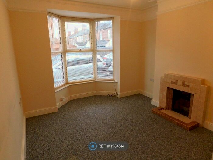 2 Bedroom Terraced House To Rent In Kirkby Street, Lincoln, LN5