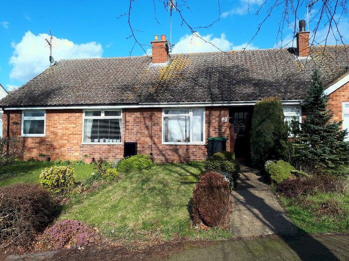 2 Bedroom Bungalow To Rent In Clare Close, Stowmarket, IP14