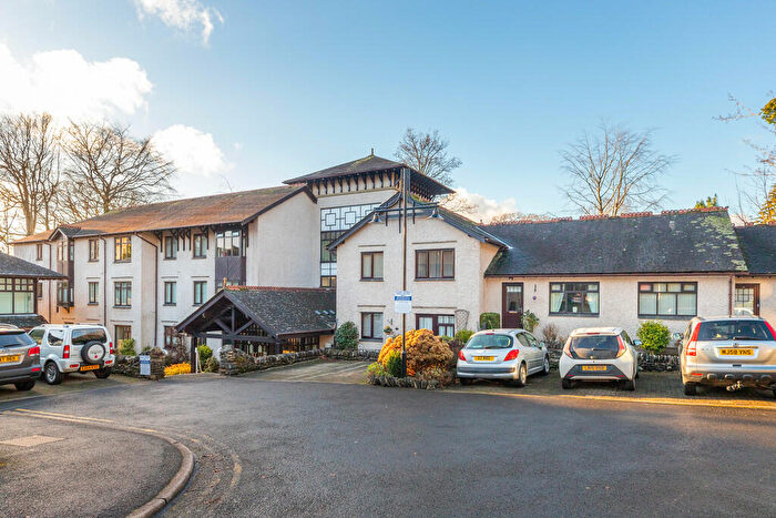 2 Bedroom Apartment For Sale In Elleray Gardens, Windermere, Cumbria, LA23