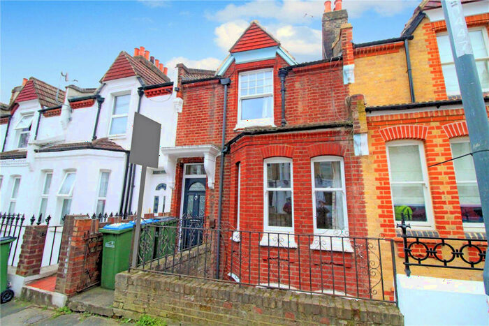 4 Bedroom Town House To Rent In Vicarage Park, Plumstead, SE18
