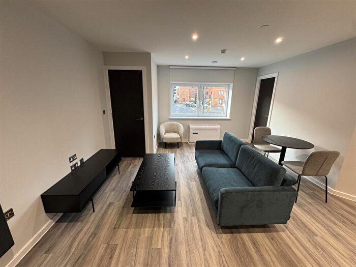 1 Bedroom Apartment To Rent In Caversham Road, Reading, RG1