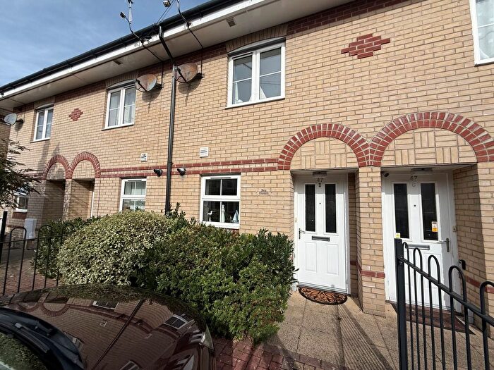 3 Bedroom Town House To Rent In Boscombe Grove Road, Bournemouth, BH1
