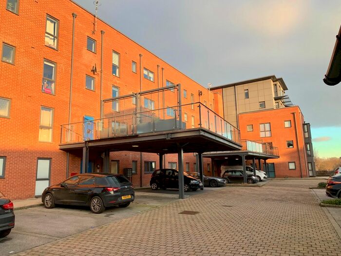 2 Bedroom Flat To Rent In Knostrop Quay, Hunslet, Leeds, LS10