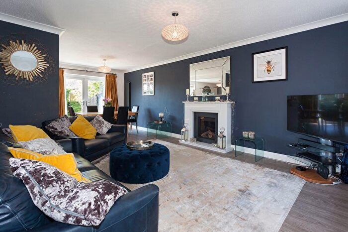 4 Bedroom Detached House For Sale In Avon Drive, Congleton, CW12