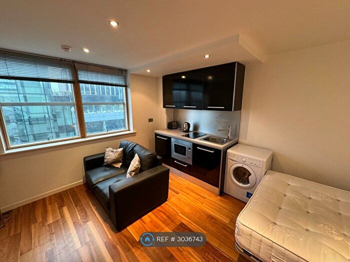 1 Bedroom Flat To Rent In Wellington Street, Leeds, LS1