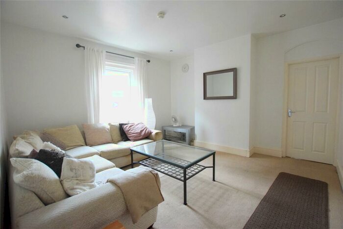 1 Bedroom Apartment To Rent In London Road, Reading, Berkshire, RG1
