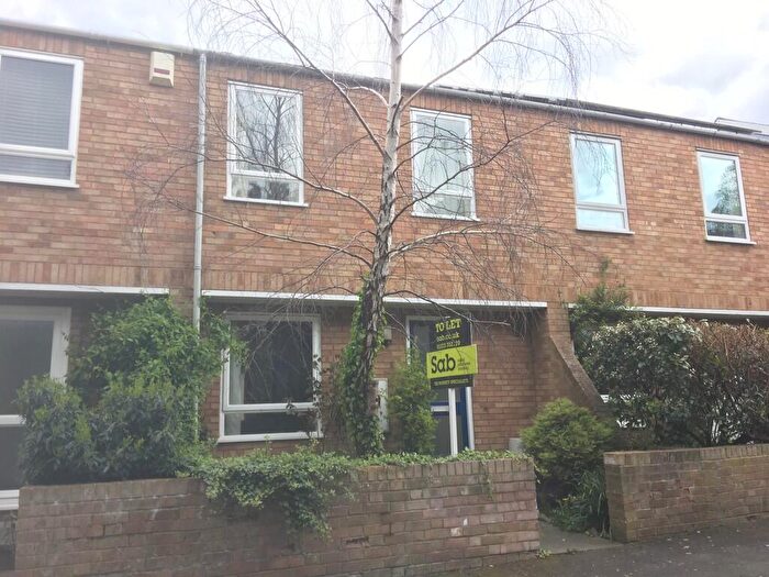 3 Bedroom Terraced House To Rent In Brunswick Terrace, Cambridge, CB5