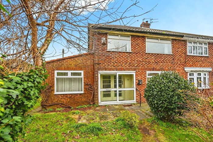 3 Bedroom Semi-Detached House For Sale In Richmond Grove, Liverpool, Merseyside, L31