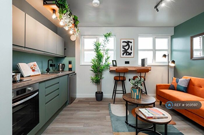 1 Bedroom Flat To Rent In Bucknell Road, Bicester, OX26