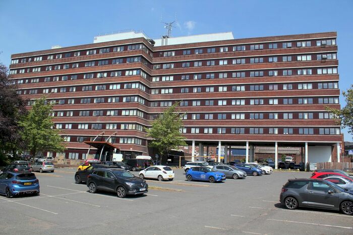 2 Bedroom Flat To Rent In The Minories, Dudley DY2