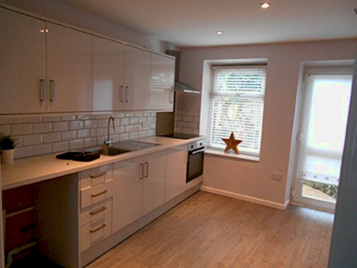 3 Bedroom Terraced House To Rent In Chapel Street, Caernarfon, LL55