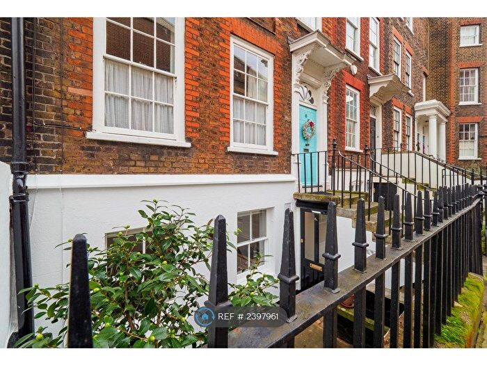 1 Bedroom Flat To Rent In Ormond Road, Richmond, TW10