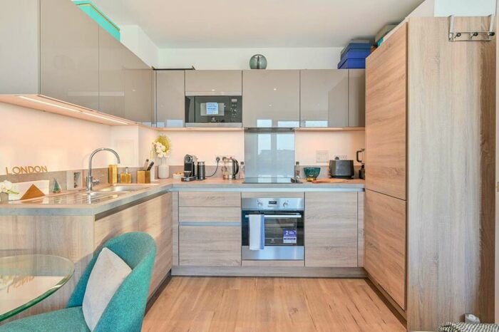 1 Bedroom Flat To Rent In Katie Court, Canning Town, London, E16