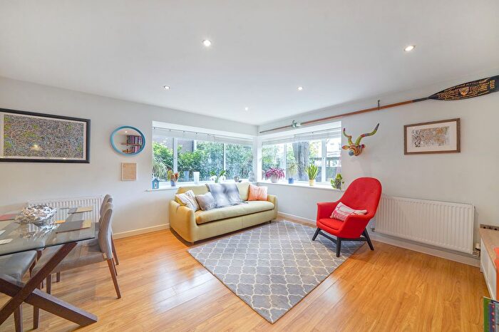 1 Bedroom Flat To Rent In Dacres Road, Forest Hill, London, SE23