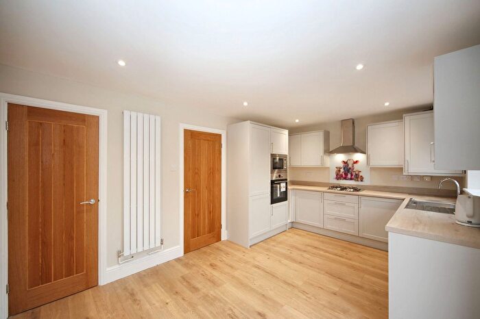 3 Bedroom Detached House For Sale In Leyburn Close, Wigan, WN1