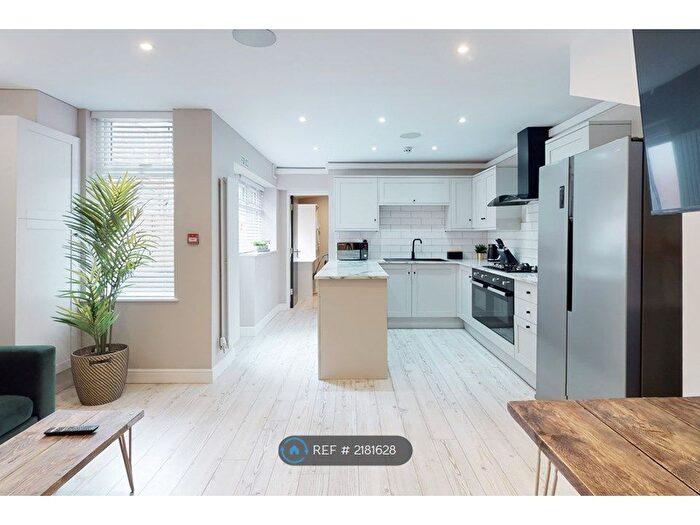 6 Bedroom End Of Terrace House To Rent In Leopold Road, Kensington, Liverpool, L7