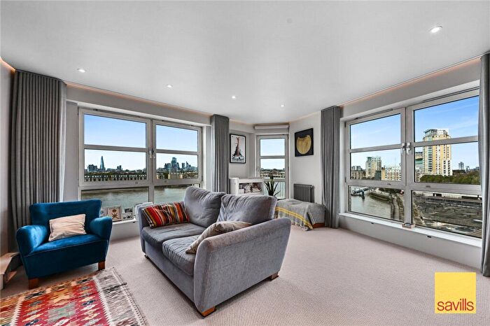 2 Bedroom Apartment For Sale In Cascades Tower, Westferry Road, Isle Of Dogs, London, E14