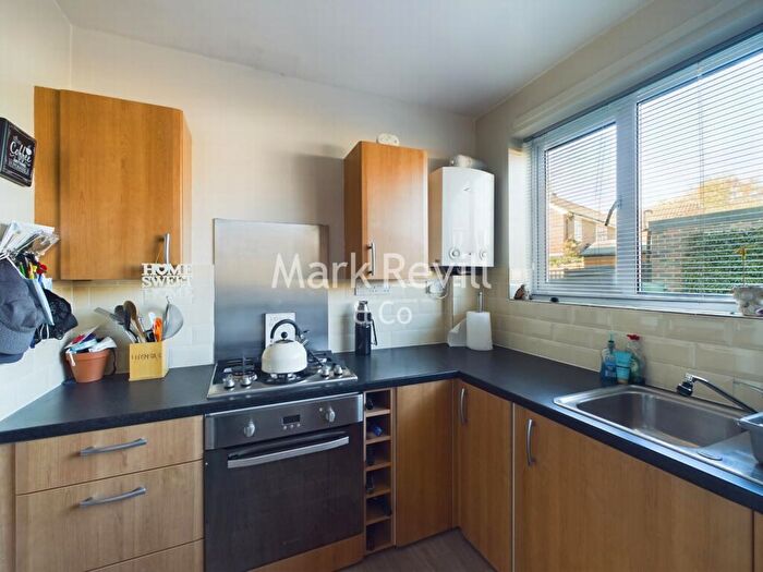 2 Bedroom Flat For Sale In Loders, Ardingly, RH17