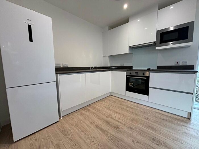 2 Bedroom Apartment To Rent In Belgrave Village, B12