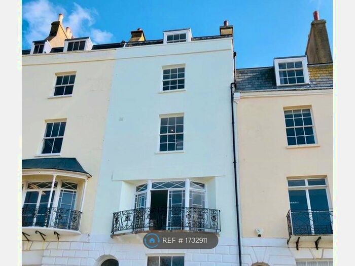 1 Bedroom Flat To Rent In Wellington Square, Hastings, TN34