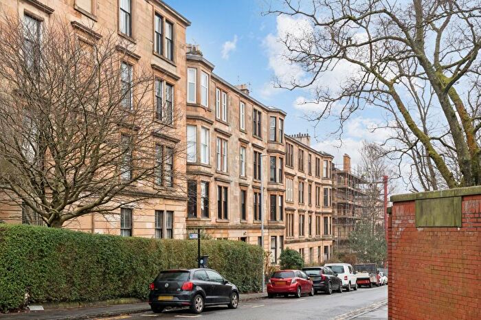 2 Bedroom Flat For Sale In Glasgow Street, Flat /, Hillhead, Glasgow, G12