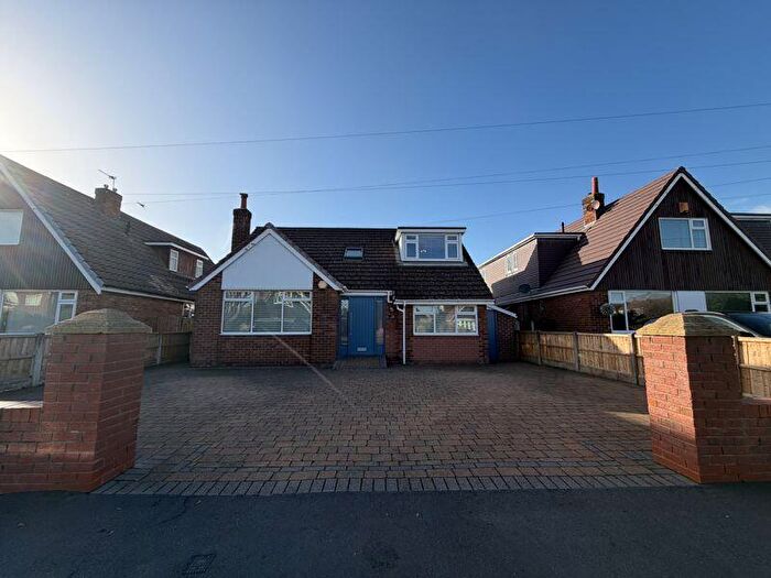4 Bedroom Detached House To Rent In Golf Open - Langdale Avenue, Formby - Sleeps, L37