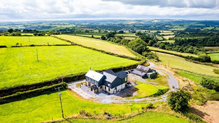 4 Bedroom Detached House For Sale In Efail Y Banc, Rhydargaeau Road, Carmarthen, SA32