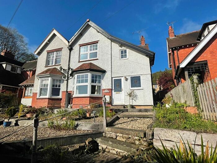 3 Bedroom Semi Detached House For Sale In Kingshill Road, Dursley, GL11