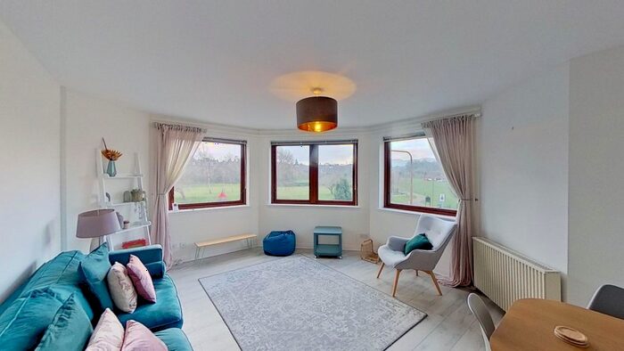 2 Bedroom Flat To Rent In West Bryson Road, Edinburgh, EH11