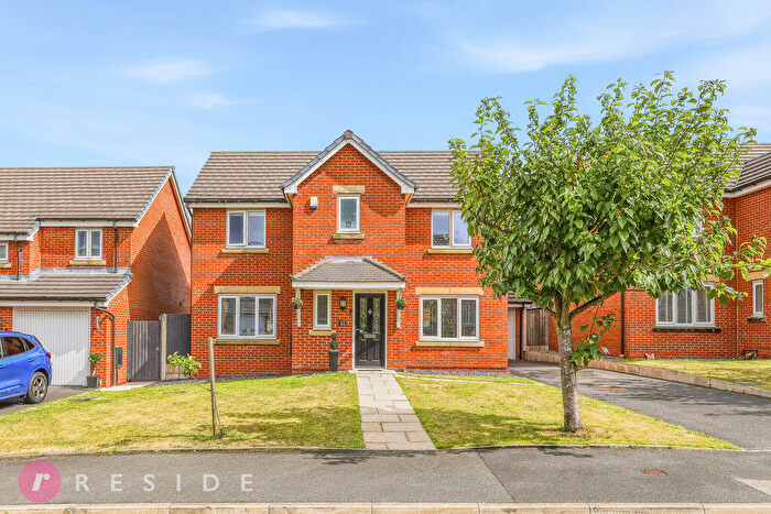 4 Bedroom Detached House For Sale In Apple Tree Way, Burnedge, Rochdale, OL16
