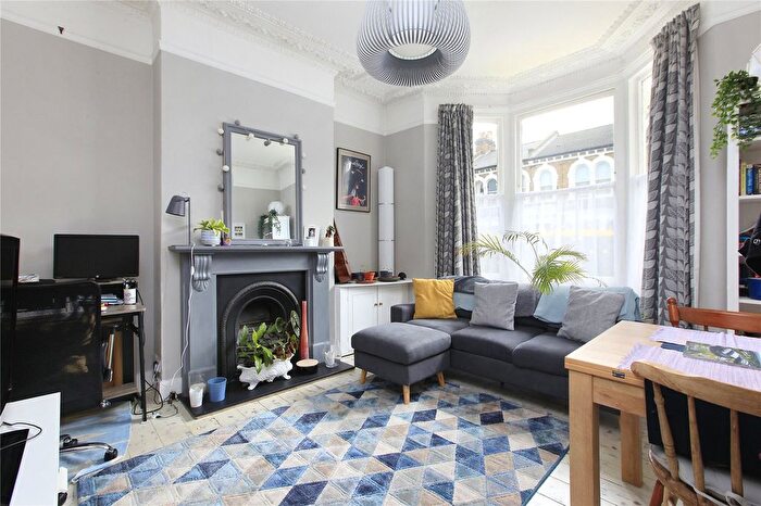 1 Bedroom Flat To Rent In Plato Road, Brixton, London, SW2