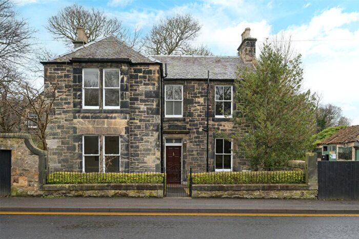 4 Bedroom Detached House For Sale In Dalhousie Road, Eskbank, Dalkeith, Midlothian, EH22