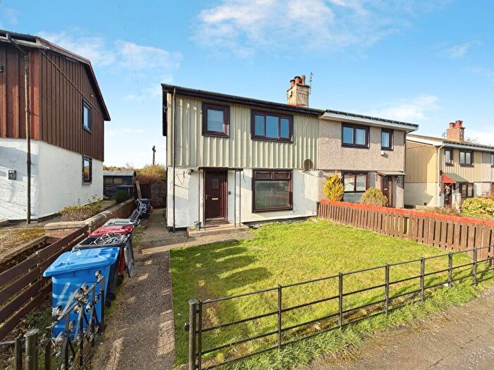 3 Bedroom Semi-Detached House For Sale In Eskdale Avenue, Dundee, DD3