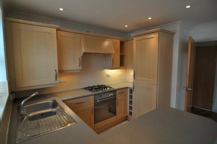 1 Bedroom Apartment To Rent In Bellmer Close, Monk Bretton, S71