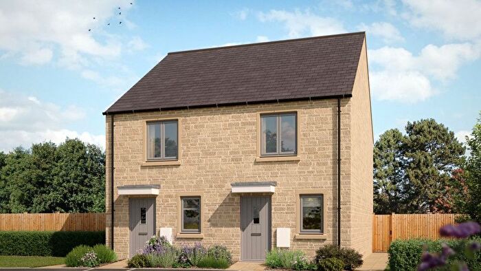 2 Bedroom Semi Detached House For Sale In London Road, Tetbury, GL8