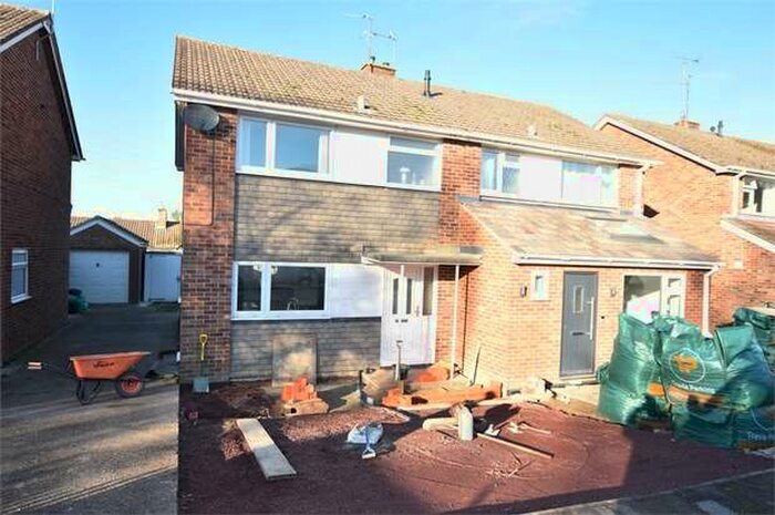 3 Bedroom Semi-Detached House To Rent In Chamberlain Gardens, Arborfield Cross, Reading, Berkshire, RG2