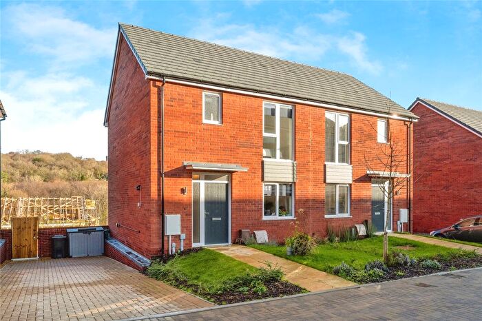4 Bedroom Town House For Sale In Ffordd Picton Turberville, Swansea, SA2