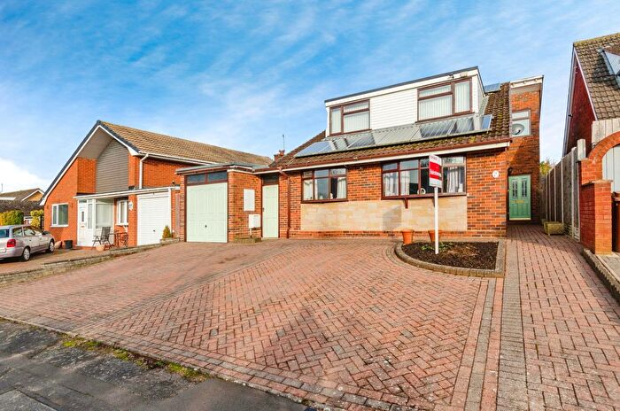 4 Bedroom Detached House For Sale In Dorchester Road, Cannock, Staffordshire, WS11