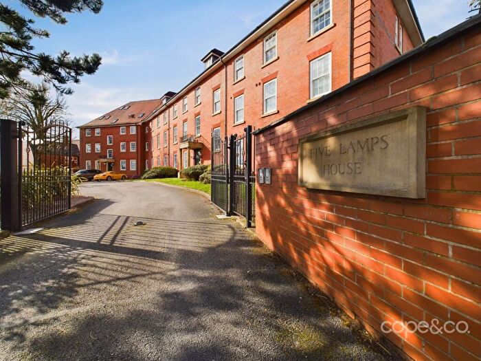 3 Bedroom Flat To Rent In Five Lamps House, Belper Road, Derby, Derbyshire, DE1