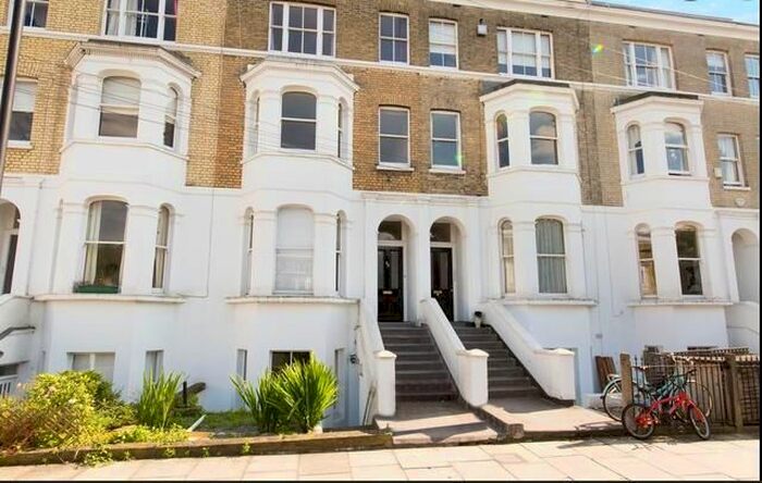 2 Bedroom Flat To Rent In Westcroft Square, London, W6