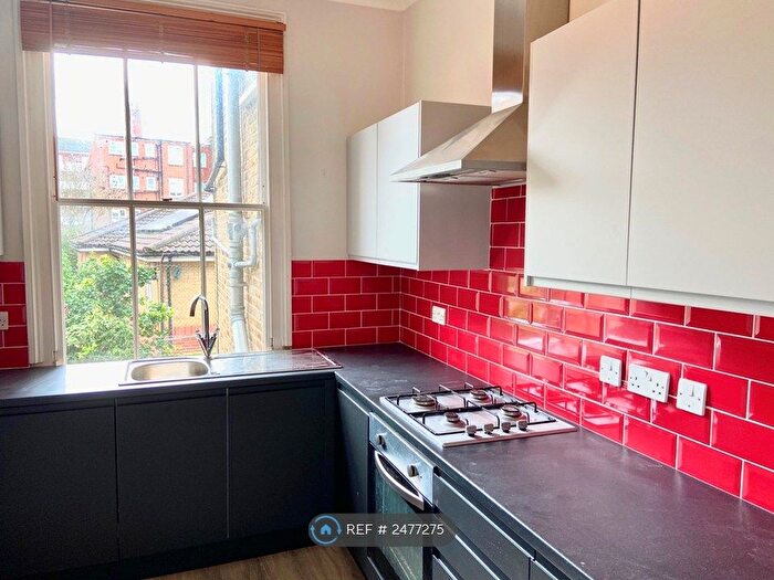1 Bedroom Flat To Rent In St Luke's Avenue, London, SW4