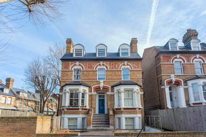 1 Bedroom Flat To Rent In Semaphore House, Pepys Road, New Cross, SE14