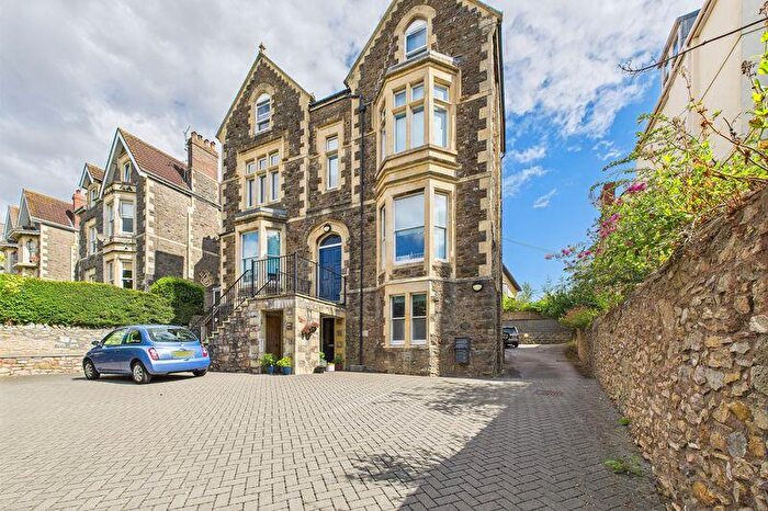 1 Bedroom Apartment To Rent In Victoria Road, Clevedon, BS21