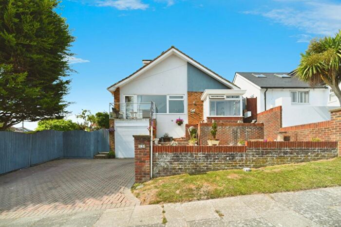 4 Bedroom Detached House For Sale In Chorley Avenue, Saltdean, Brighton, East Sussex, BN2