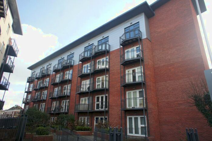 Studio To Rent In New North Road, Exeter, EX4