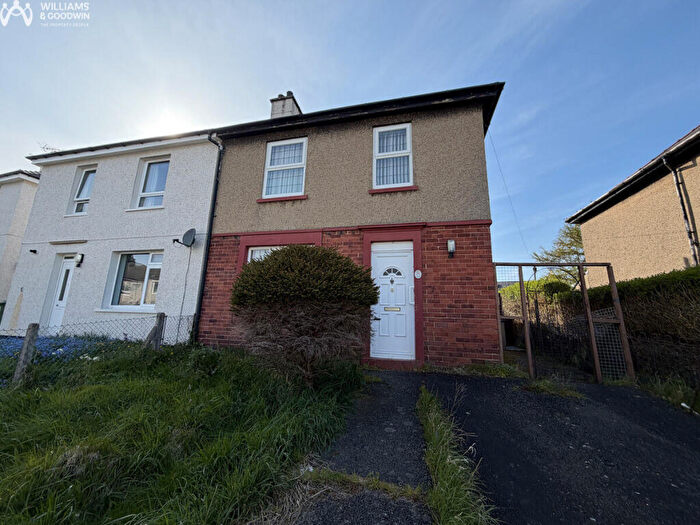 3 Bedroom Semi Detached House For Sale In Lon Ogwen, Bangor, Gwynedd, LL57
