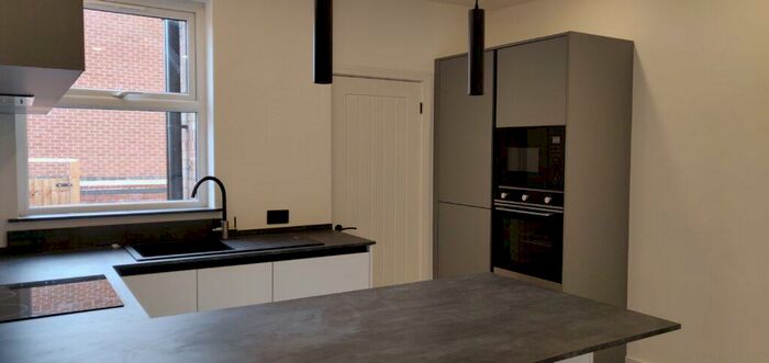 3 Bedroom Terraced House To Rent In Harcourt Terrace, Nottingham, NG3