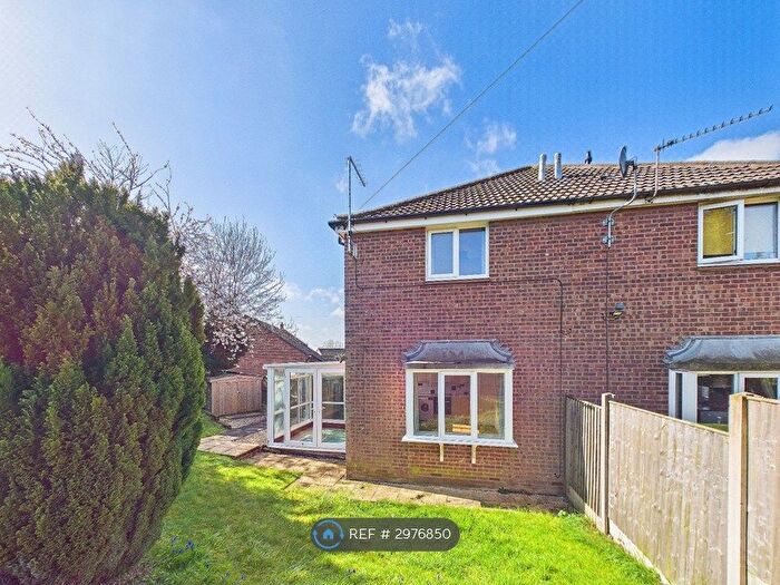 1 Bedroom Terraced House To Rent In Slade Close, Alfreton, DE55